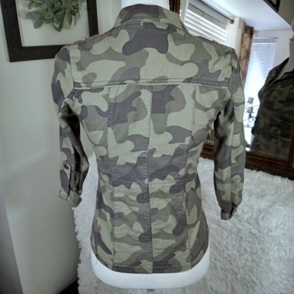 WHITE FAWN CAMO UTILITY JACKET SZ.M EUC - Picture 4 of 6